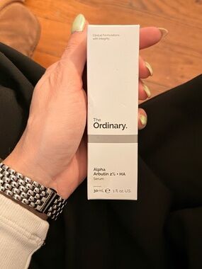 The Ordinary Alpha Arbutin 2% + HA Serum